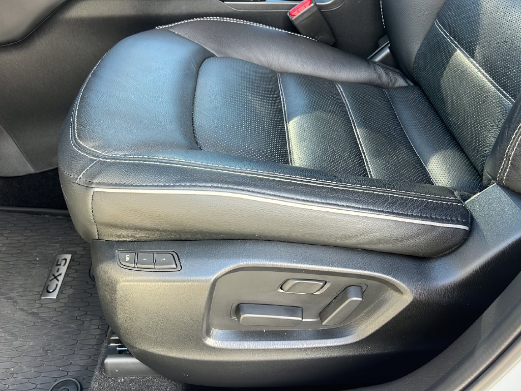 Used 2025 MAZDA CX-5 AWD 2.5 S w/ Premium Plus Pkg image 16