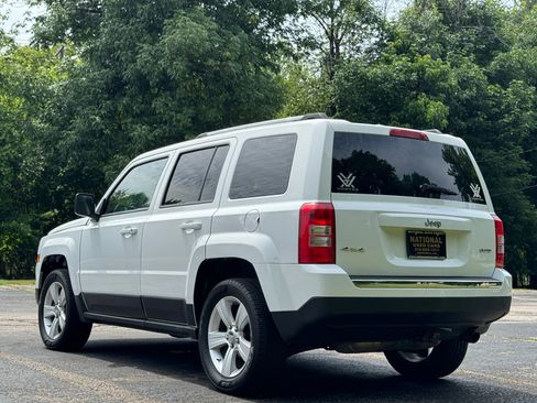 Used 2012 Jeep Patriot Limited w/ Sun/Sound Group image 18