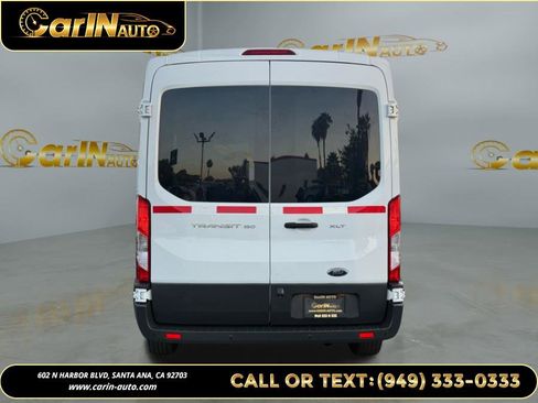 Used 2017 Ford Transit 150 XLT image 6