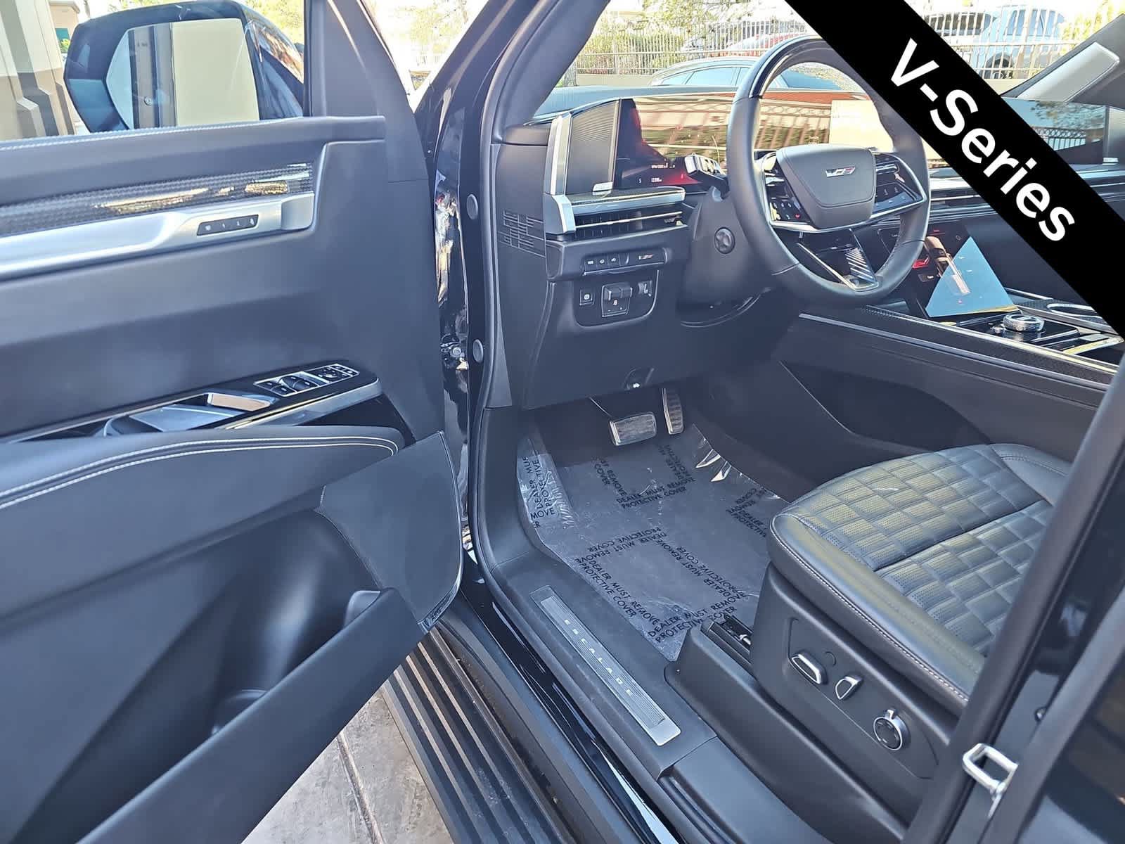 Used 2026 Cadillac Escalade V AWD/4WD image 9