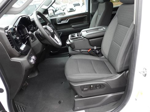 Used 2024 GMC Sierra 1500 Elevation w/ LPO, GMC Protection Package image 18