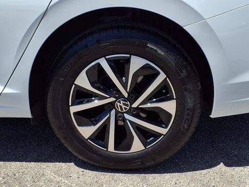 Used 2026 Volkswagen Jetta S FWD image 5