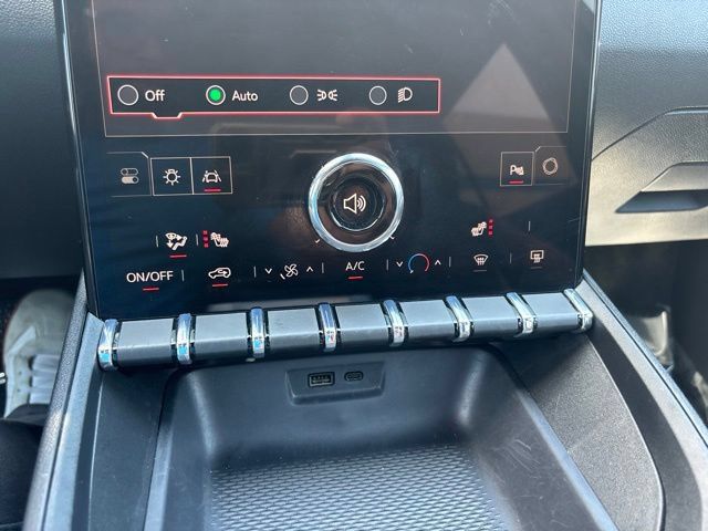 Certified 2026 GMC Terrain Elevation AWD/4WD image 11