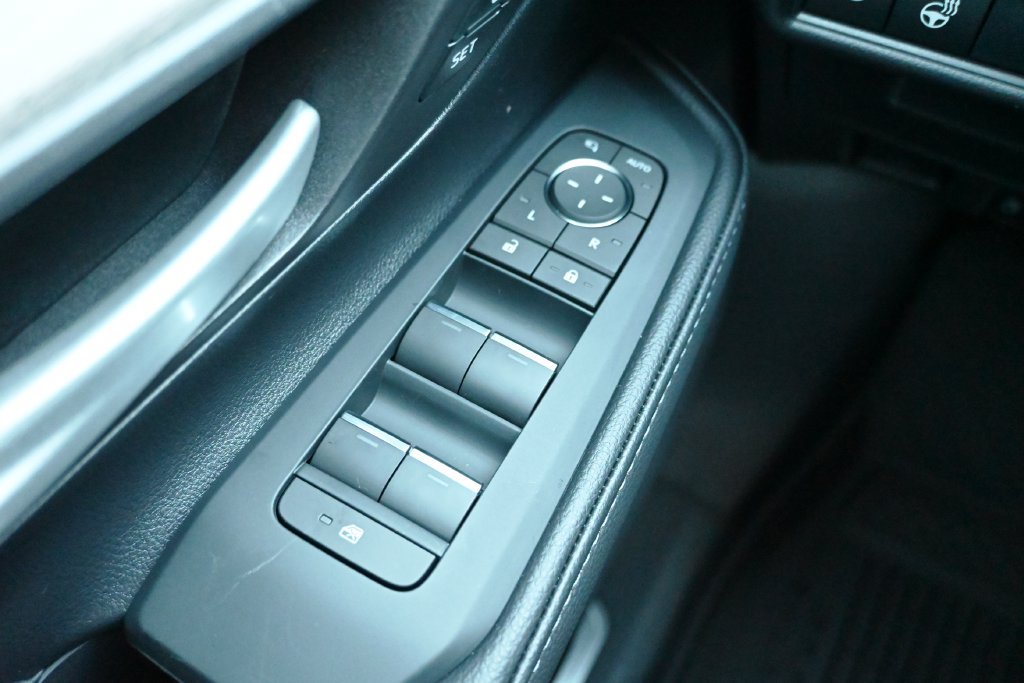 New 2026 Toyota Grand Highlander AWD image 33
