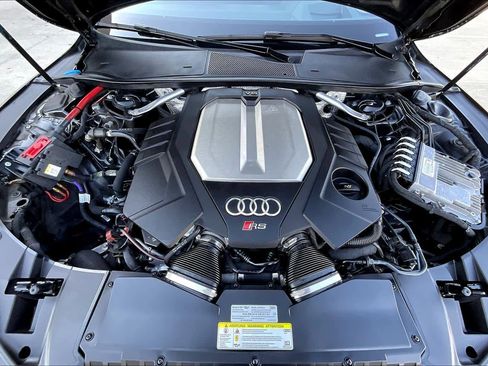 Used 2021 Audi RS 7 w/ Black Optic Package image 29