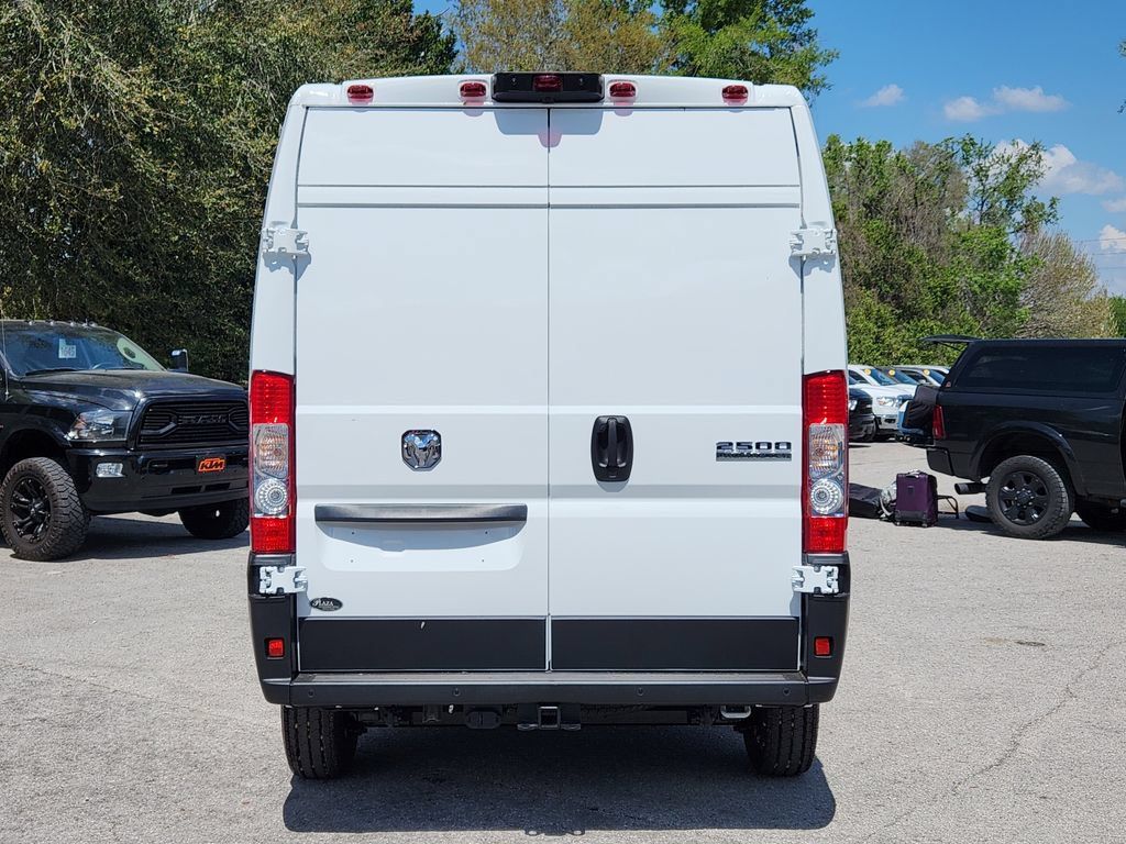 New 2026 RAM ProMaster 2500 w/ Quick Order Package 22G SLT FWD image 5