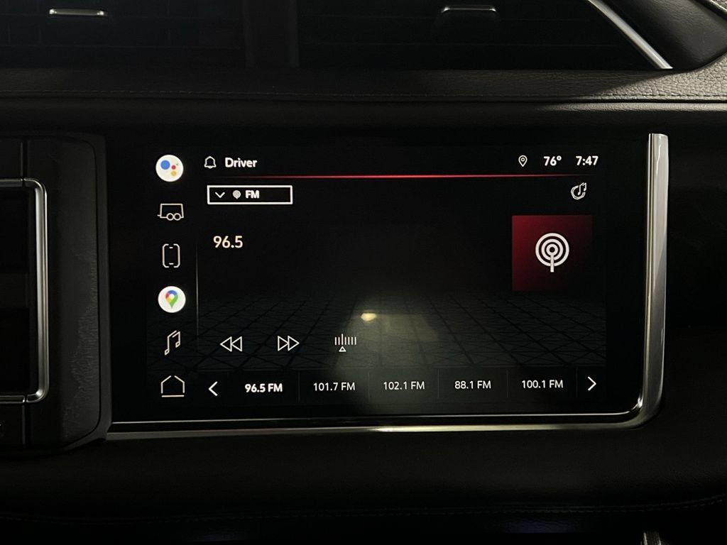 Used 2022 GMC Yukon Denali AWD/4WD image 18