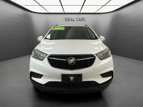 Used 2018 Buick Encore Preferred FWD image 2