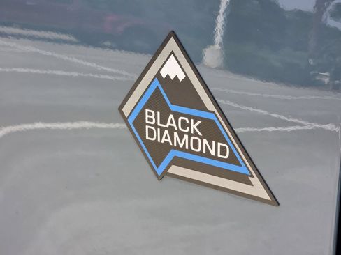 Used 2023 Ford Bronco Black Diamond AWD/4WD image 12