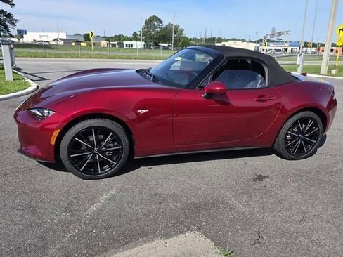 New 2026 MAZDA MX-5 Miata Grand Touring RWD image 6