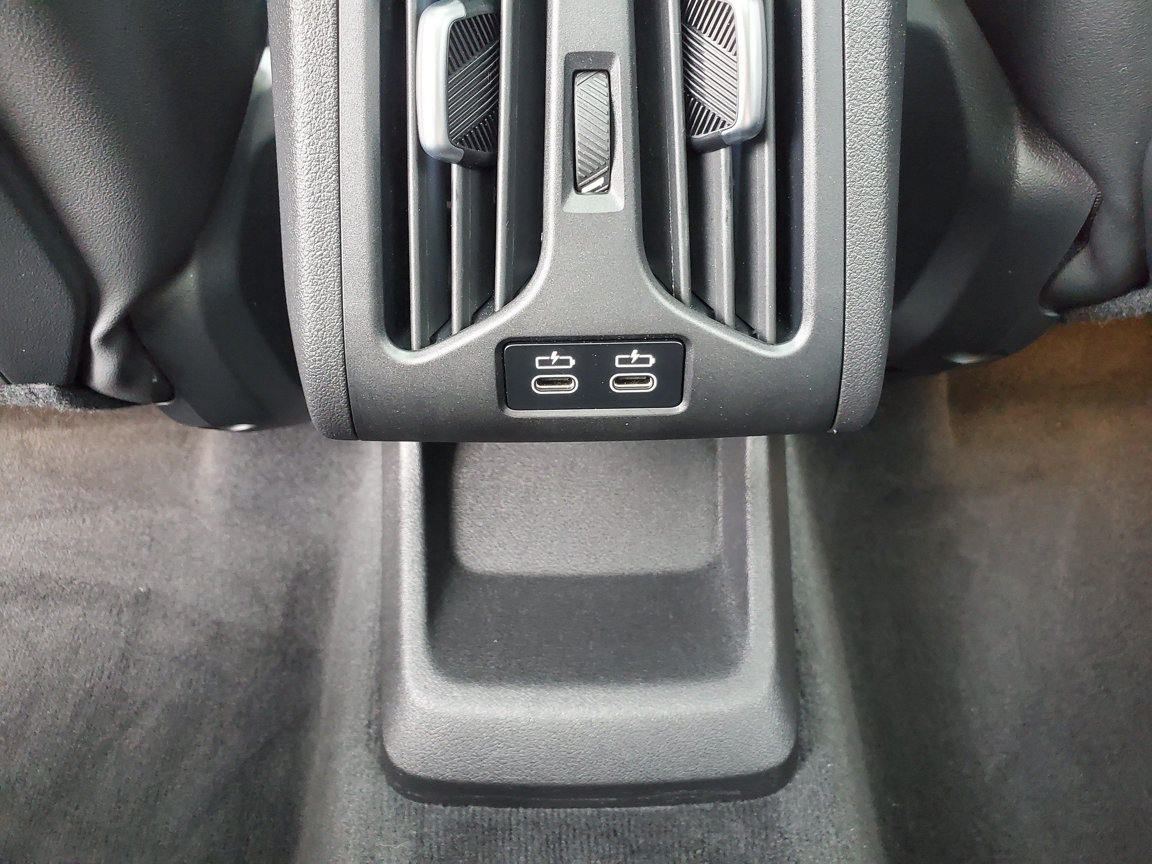 Certified 2024 BMW X1 M35i w/ Premium Package AWD/4WD image 29