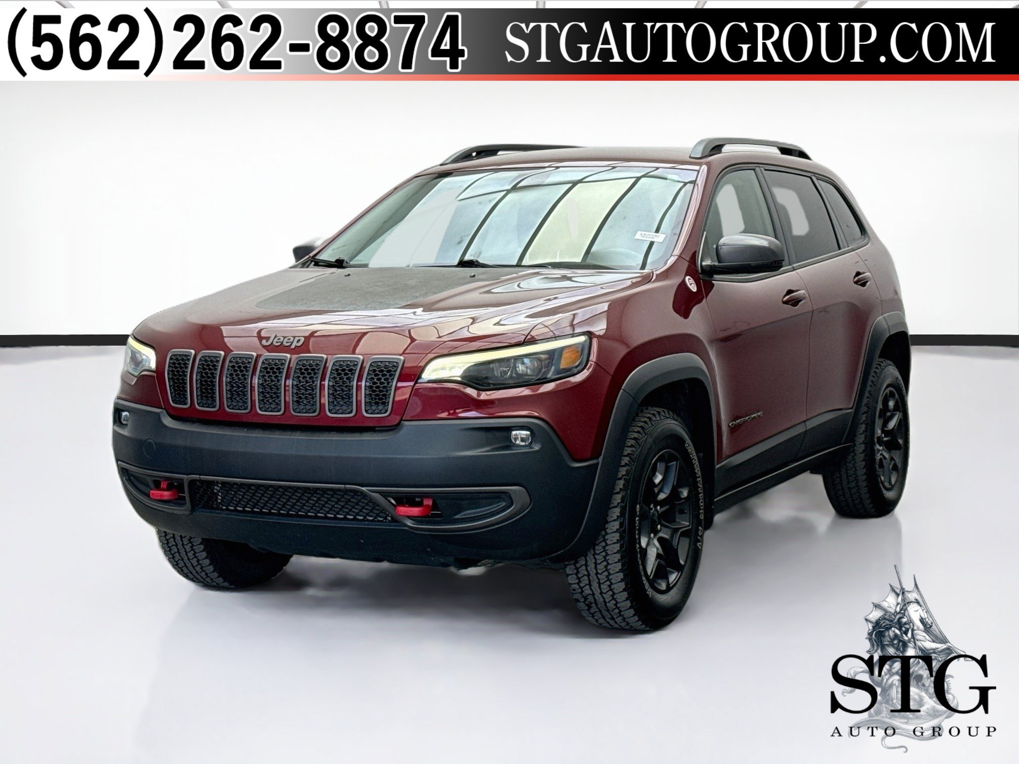 Used 2020 Jeep Cherokee Trailhawk w/ Cold Weather Group AWD/4WD image 1
