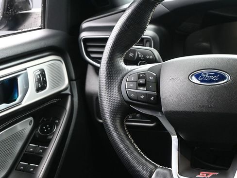 Used 2020 Ford Explorer ST w/ ST Street Pack image 32