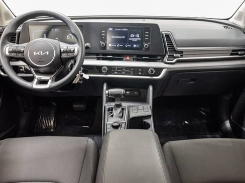 Used 2025 Kia Sportage LX FWD image 23