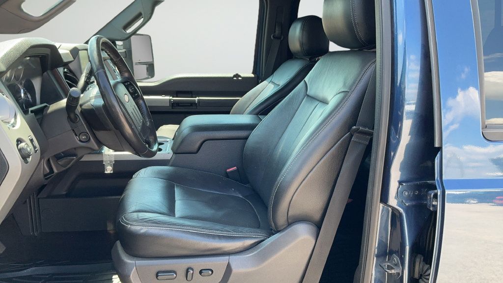 Used 2015 Ford F250 Lariat w/ FX4 Off-Road Package AWD/4WD image 16