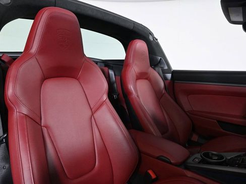 Used 2022 Porsche 911 Targa 4S image 18