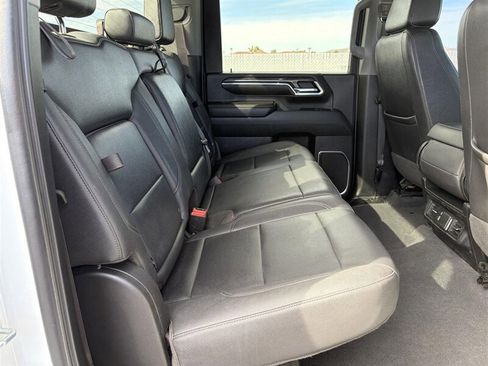 Used 2024 Chevrolet Silverado 2500 LTZ AWD/4WD image 28