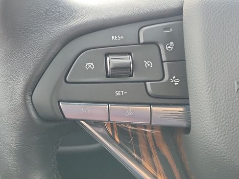 Used 2024 Cadillac Escalade Luxury w/ LPO, Floor Liner Package AWD/4WD image 23