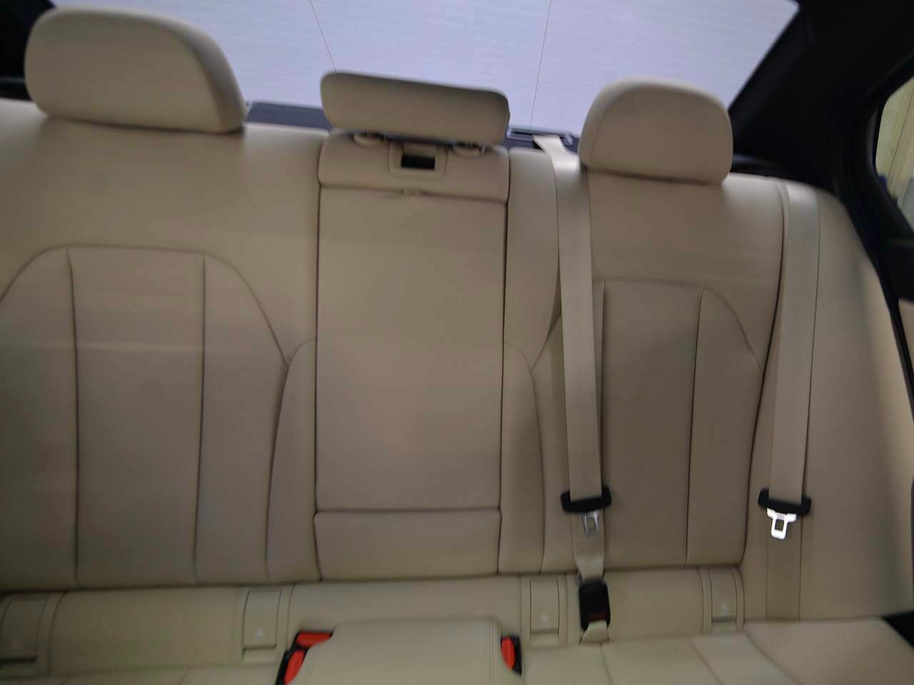 Used 2020 BMW 330i Sedan w/ Convenience Package RWD image 9