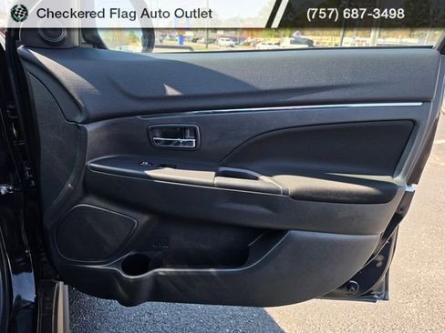 Used 2025 Mitsubishi Outlander Sport ES image 40