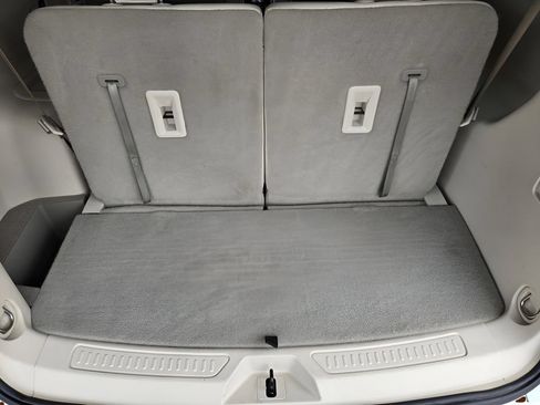 Used 2020 GMC Acadia Denali w/ Technology Package FWD image 30