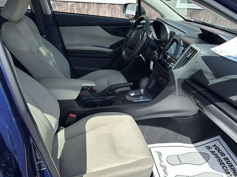 Used 2017 Subaru Impreza 2.0i Premium AWD/4WD image 14
