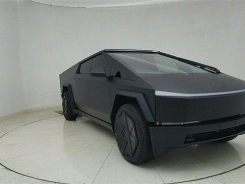 Used 2024 Tesla Cybertruck Cyberbeast image 60