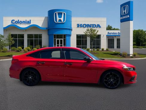 Used 2024 Honda Civic Sport image 8