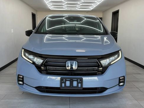 Used 2023 Honda Odyssey Sport image 8