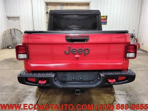 Used 2023 Jeep Gladiator Rubicon w/ Cold Weather Group AWD/4WD image 8