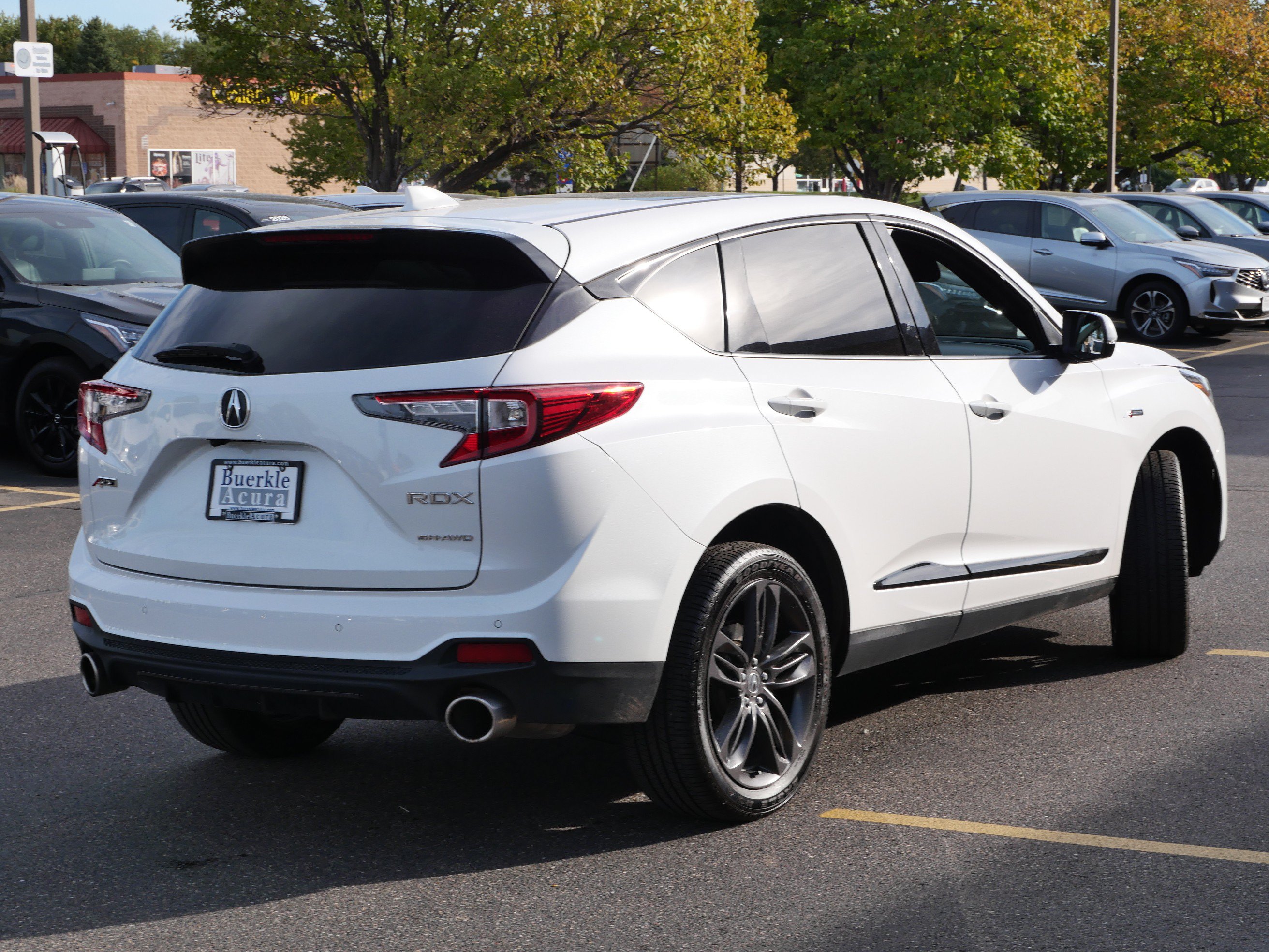 Certified 2024 Acura RDX w/ Advance Package AWD/4WD image 3