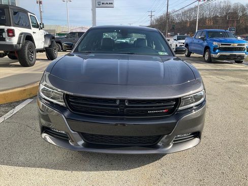 Used 2023 Dodge Charger SXT w/ Plus Group image 2