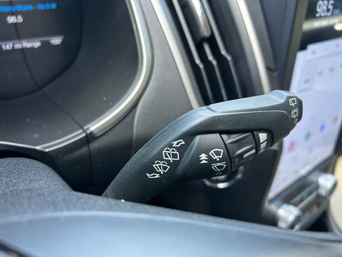 Used 2021 Ford Edge SEL w/ Convenience Package FWD image 52