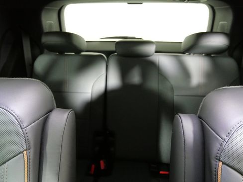 New 2026 GMC Acadia AT4 w/ Super Cruise Package AWD/4WD image 15