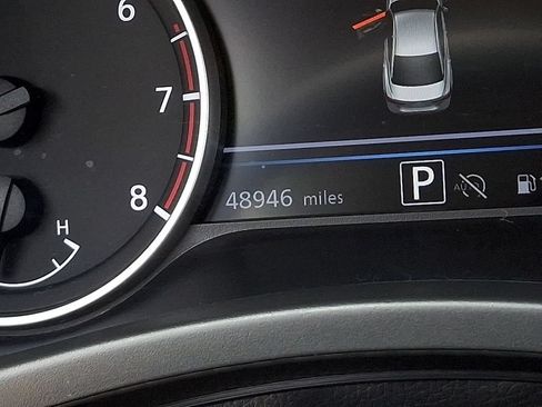 Used 2025 Nissan Sentra SR FWD image 19