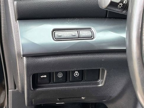 Used 2021 Nissan Maxima SR w/ Sport Mat Group FWD image 10