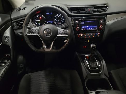 Used 2019 Nissan Rogue Sport S w/ Appearance Package AWD/4WD image 22