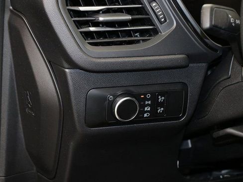 Used 2025 Ford Escape ST-Line image 25