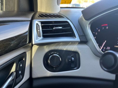 Used 2016 Cadillac SRX Luxury w/ Driver Awareness Package FWD image 22