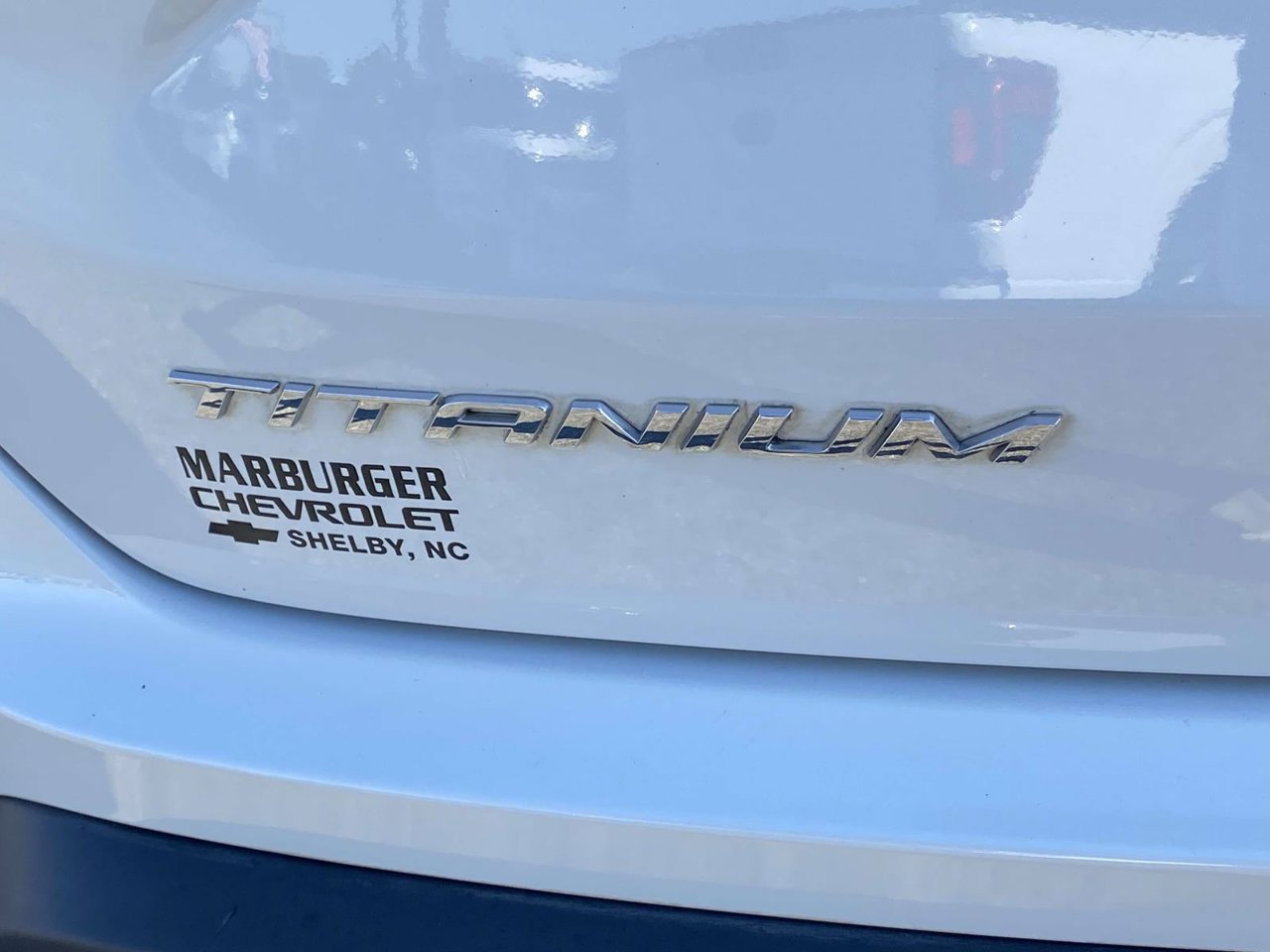 Used 2022 Ford Edge Titanium AWD/4WD image 17