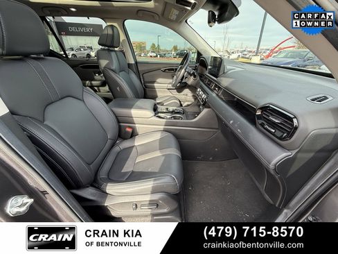 Used 2025 Honda Pilot Touring image 34