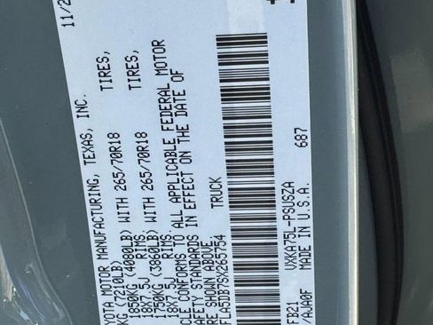 Used 2025 Toyota Tundra SR5 AWD/4WD image 21