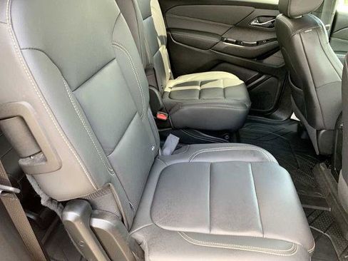 Certified 2023 Chevrolet Traverse LT w/ LPO, Floor Liner Package AWD/4WD image 25
