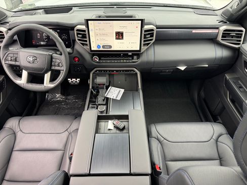 New 2026 Toyota Tundra Platinum AWD/4WD image 4