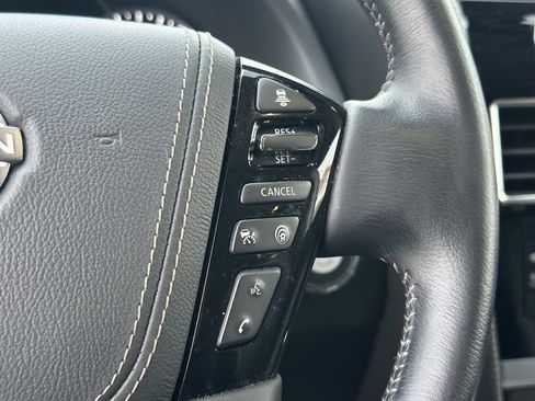 Used 2023 Nissan Armada Platinum image 31