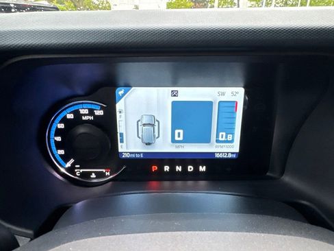 Used 2024 Ford Bronco Outer Banks AWD/4WD image 43