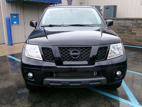 Used 2019 Nissan Frontier SV w/ Value Truck Package AWD/4WD image 5