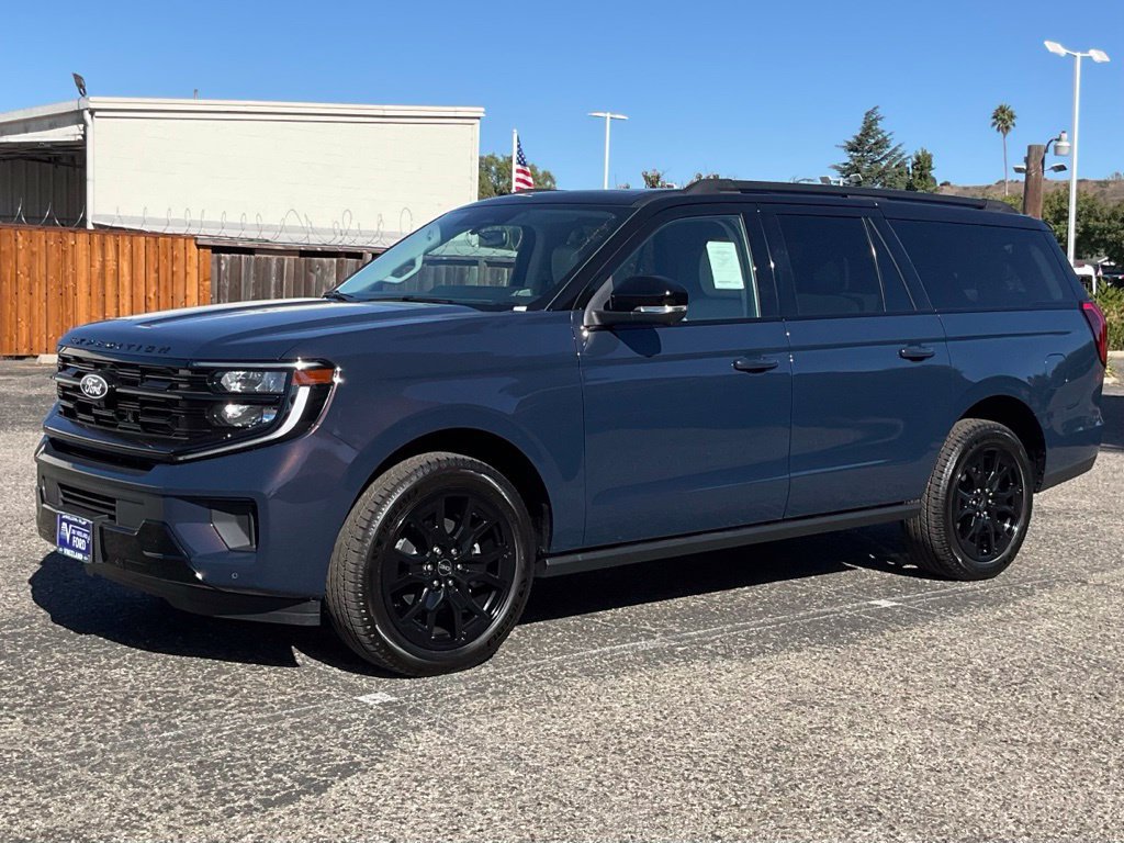 New 2027 Ford Expedition Max Platinum AWD/4WD image 2