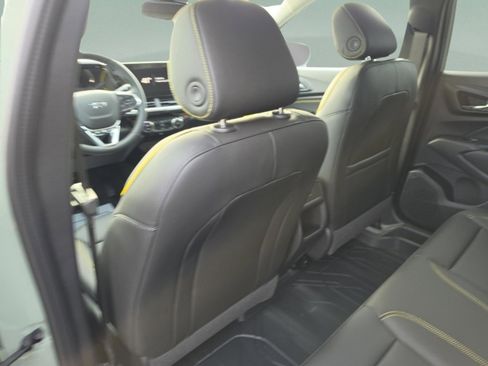 New 2026 Chevrolet Trax ACTIV w/ Sunroof Package image 29