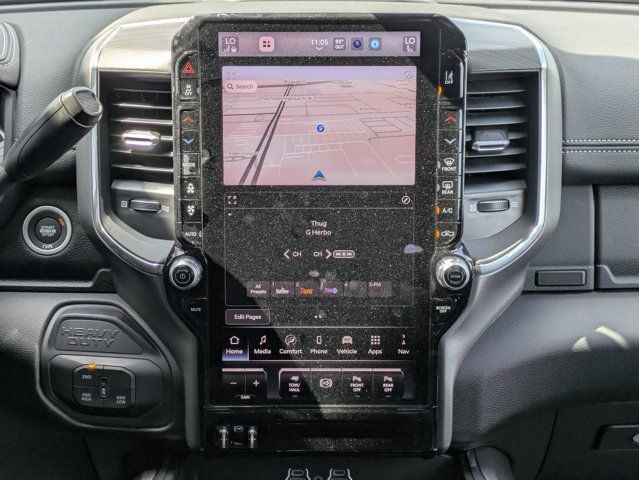 New 2026 RAM 2500 Laramie AWD/4WD image 18